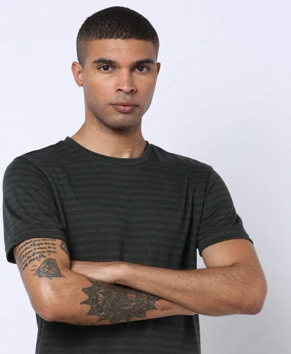 TEAMSPIRIT Regular Fit Striped Crew-Neck T-Shirt